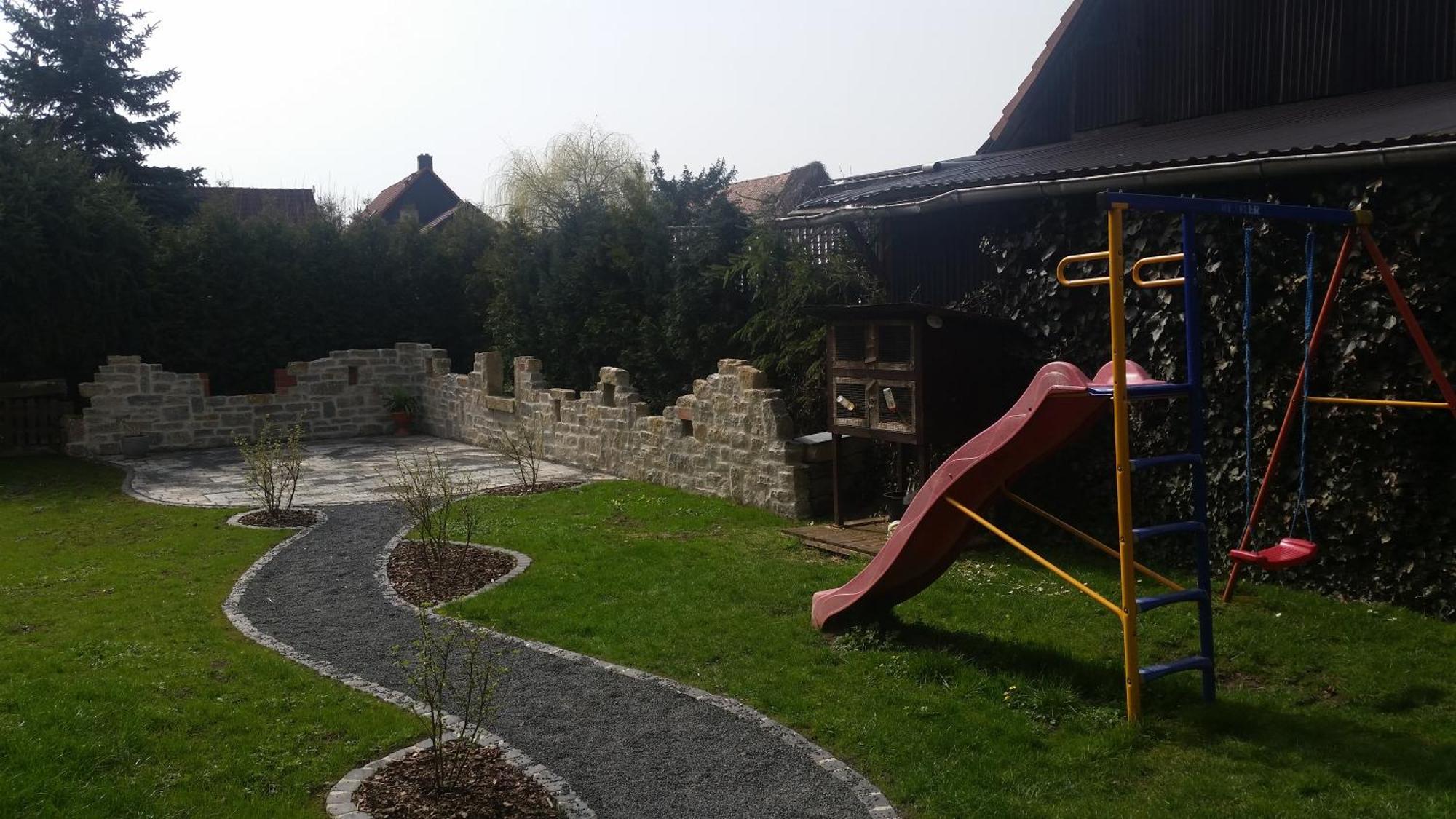 Cafe Im Hof- Bed & Breakfast Streufdorf Ngoại thất bức ảnh