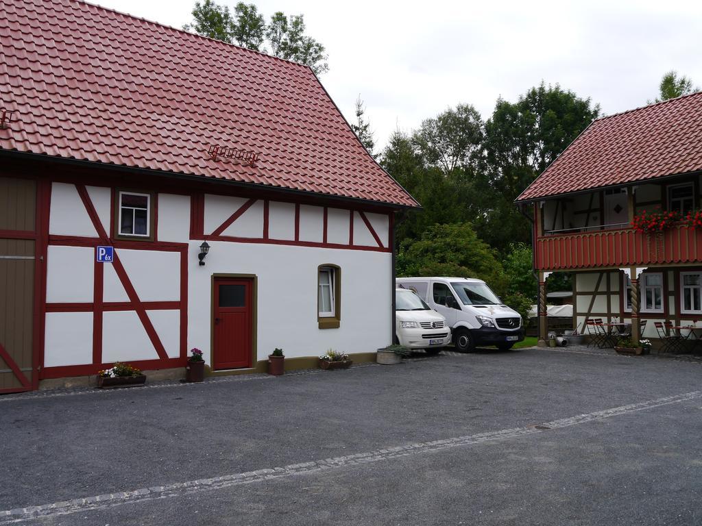 Cafe Im Hof- Bed & Breakfast Streufdorf Ngoại thất bức ảnh