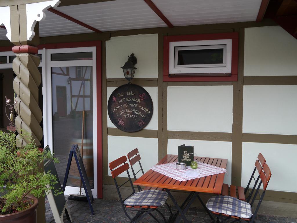 Cafe Im Hof- Bed & Breakfast Streufdorf Ngoại thất bức ảnh