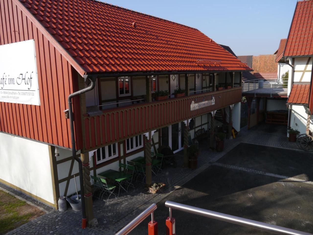 Cafe Im Hof- Bed & Breakfast Streufdorf Ngoại thất bức ảnh